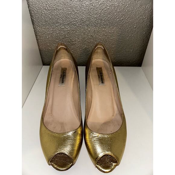 ✨ LK Bennett Gold Metallic Wedge Heels – Size 8.5 – Glam, Chic & Shimmery! ✨ - Picture 7 of 10